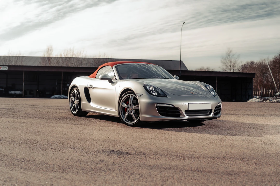2013 Porsche 981 Boxster S - Image 10 of 31
