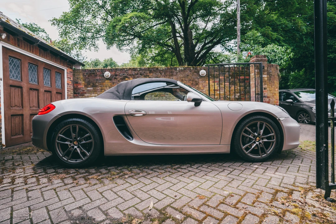 2012 Porsche 981 Boxster - Image 8 of 31