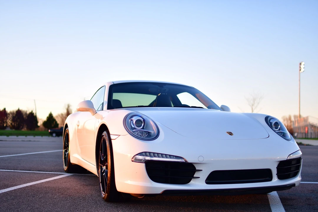 2012 Porsche 991 Carrera - Image 2 of 13