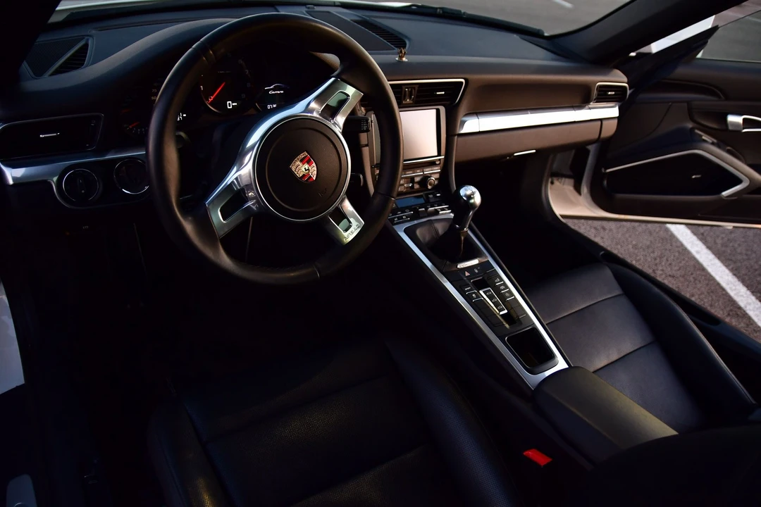 2012 Porsche 991 Carrera - Image 10 of 13