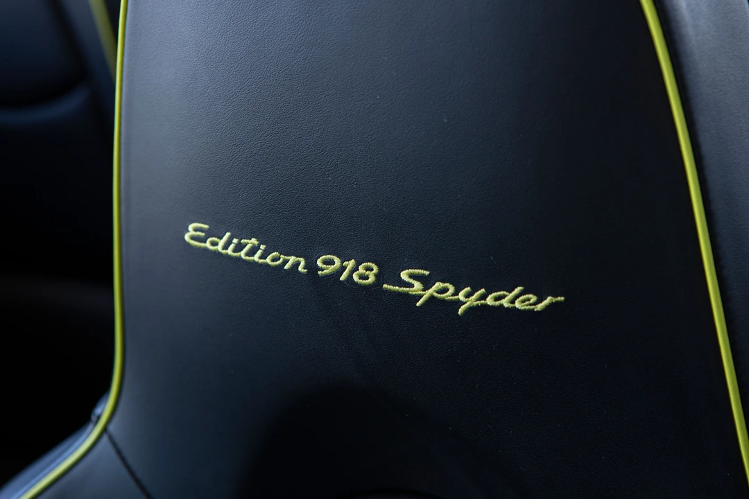 2012 Porsche 997 Turbo S - Image 12 of 30