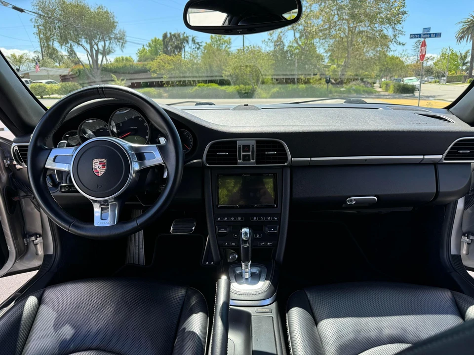 2012 Porsche 997 Carrera - Image 8 of 21