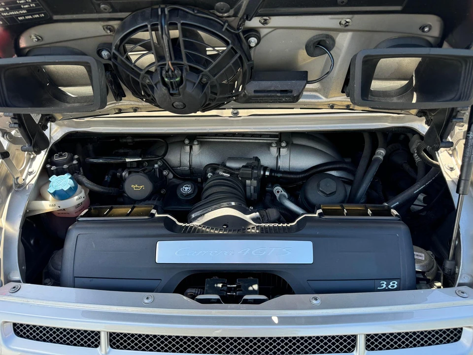 2012 Porsche 997 Carrera - Image 12 of 21