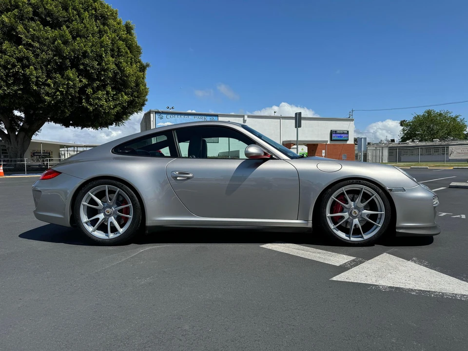 2012 Porsche 997 Carrera - Image 18 of 21