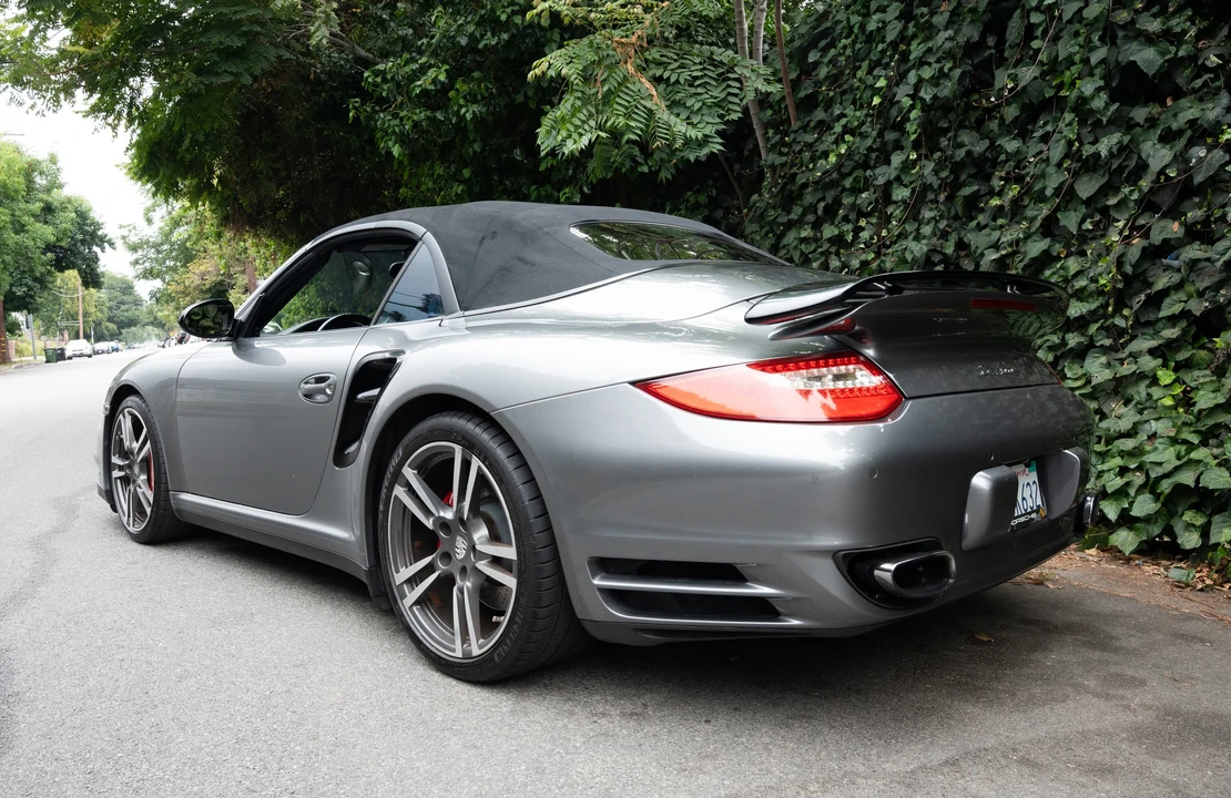 2012 Porsche 997 Turbo - Image 6 of 31