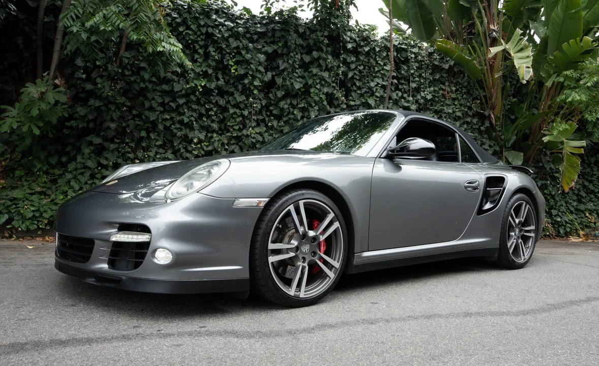 2012 Porsche 997 Turbo - Image 4 of 31