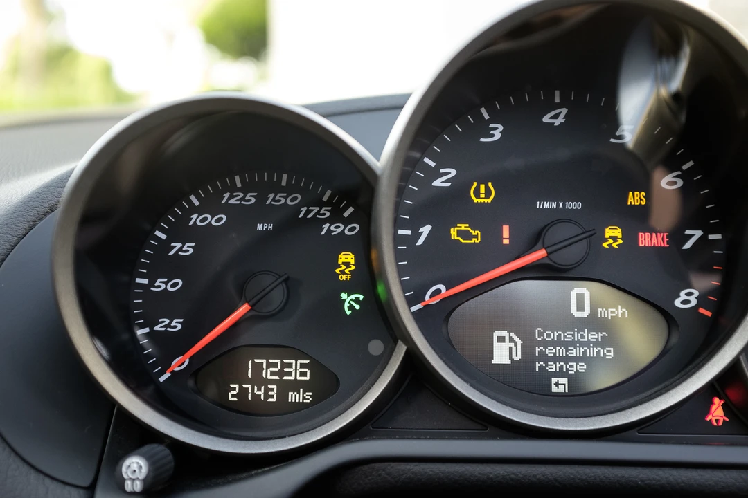 2012 Porsche 987 Boxster Spyder - Image 8 of 16