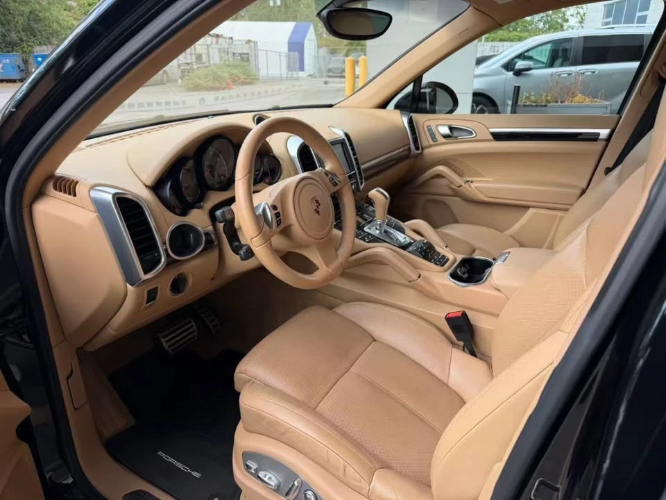 2012 Porsche 958 Cayenne S - Image 17 of 20