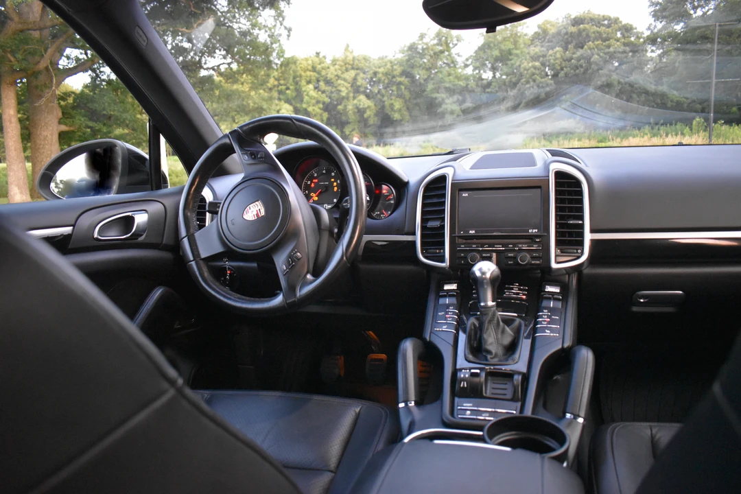 2012 Porsche 958 Cayenne - Image 6 of 9