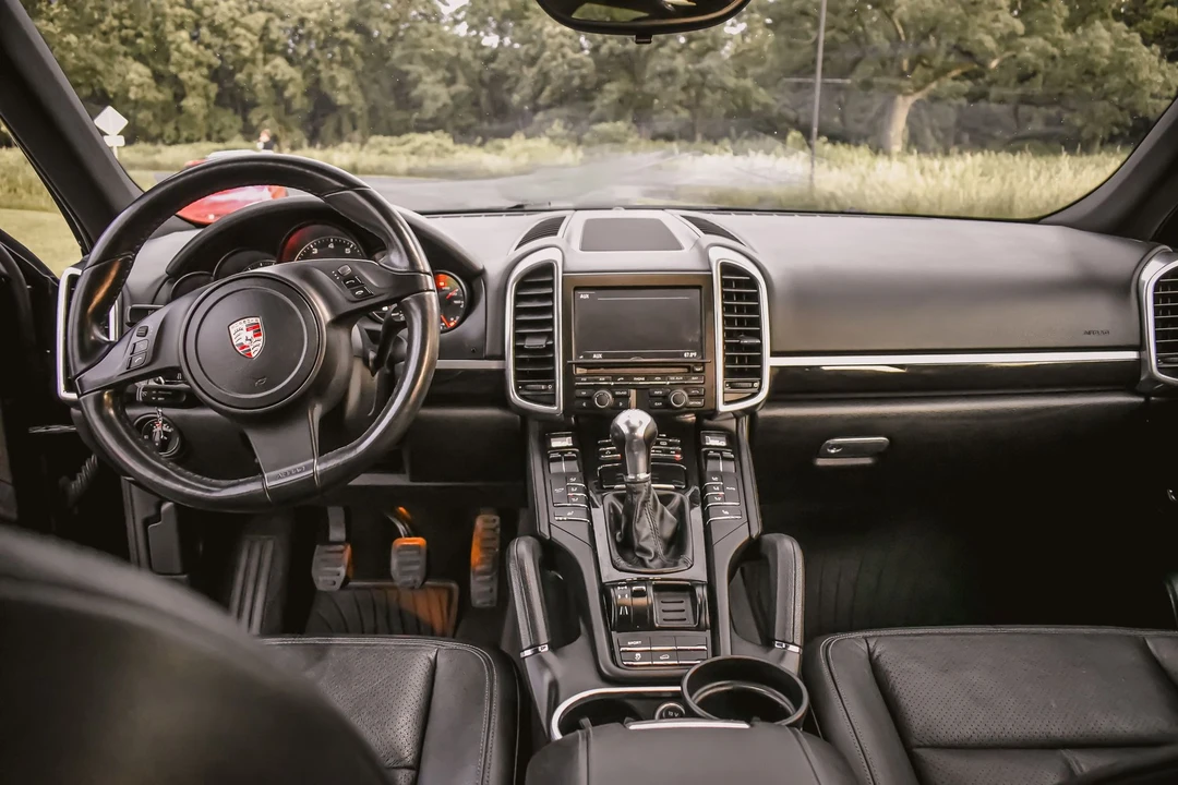 2012 Porsche 958 Cayenne - Image 5 of 9