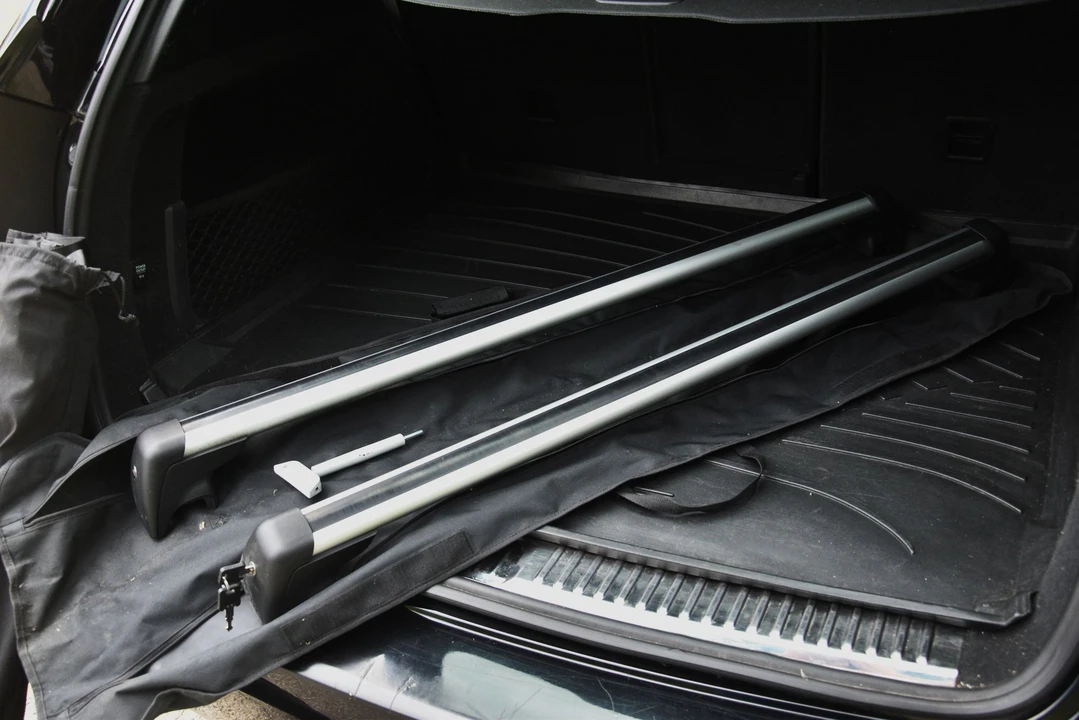 2012 Porsche 958 Cayenne - Image 9 of 23