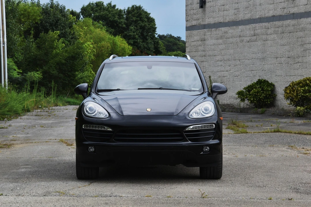 2012 Porsche 958 Cayenne - Image 8 of 23