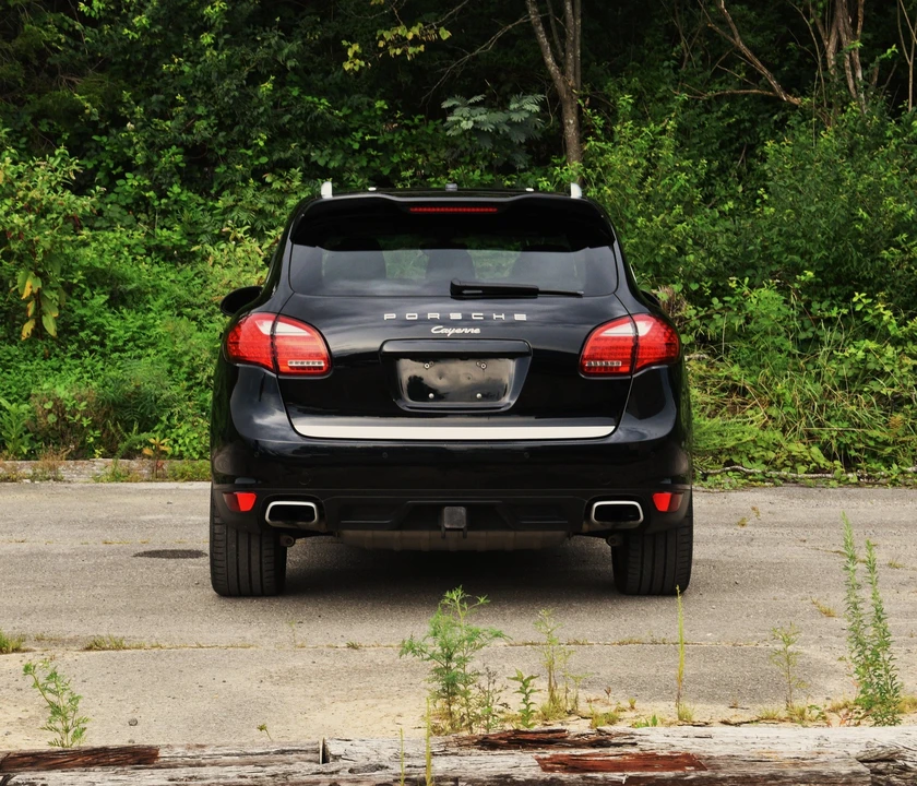 2012 Porsche 958 Cayenne - Image 7 of 23