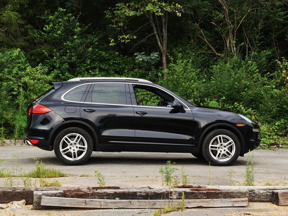 2012 Porsche 958 Cayenne - Image 3 of 23