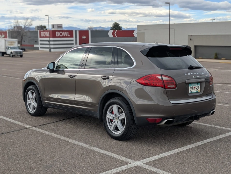 2012 Porsche 958 Cayenne - Image 24 of 31
