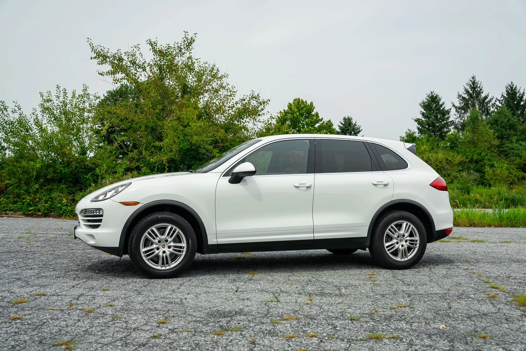 2012 Porsche 958 Cayenne - Image 15 of 31