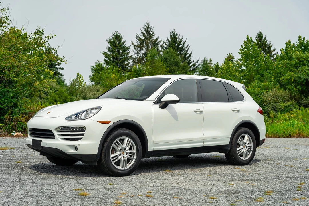 2012 Porsche 958 Cayenne - Image 13 of 31