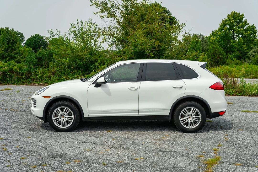 2012 Porsche 958 Cayenne - Image 18 of 31