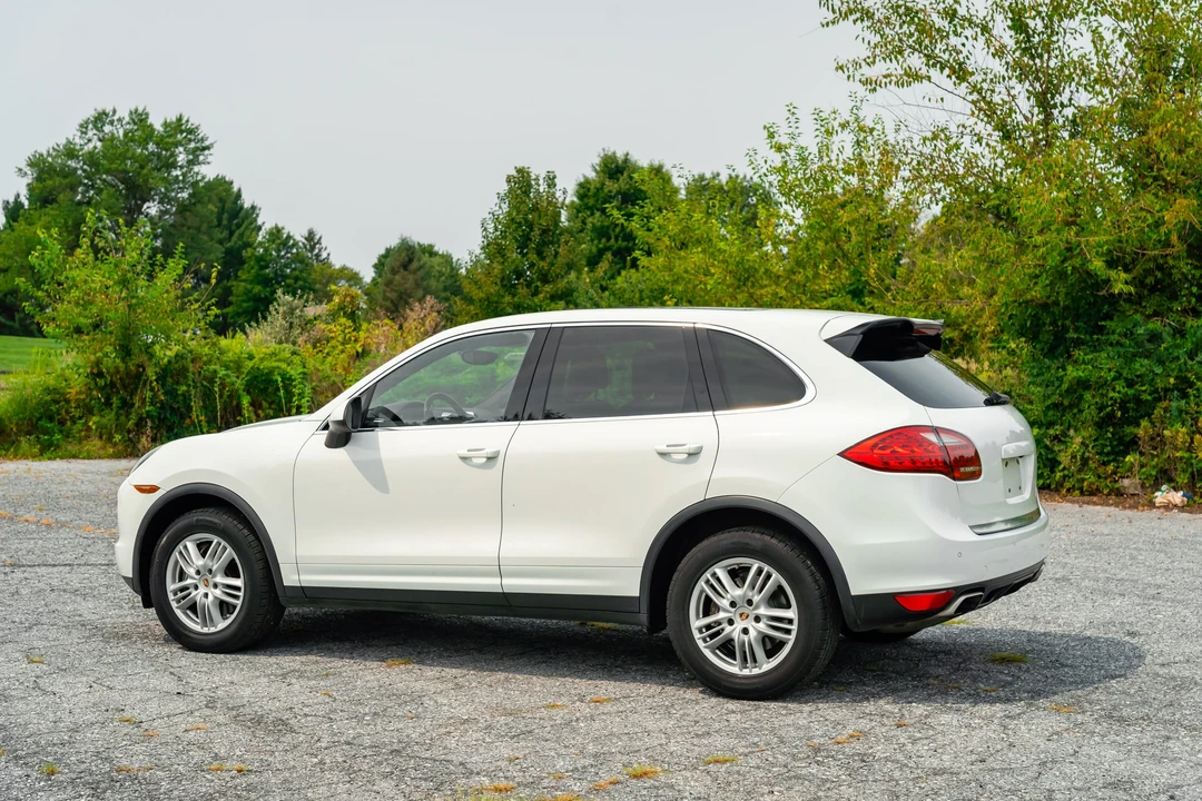 2012 Porsche 958 Cayenne - Image 21 of 31