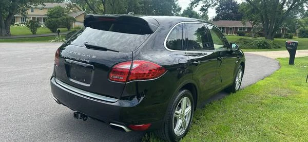 2012 Porsche 958 Cayenne - Image 6 of 16