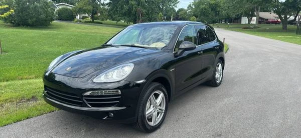 2012 Porsche 958 Cayenne - Image 3 of 16