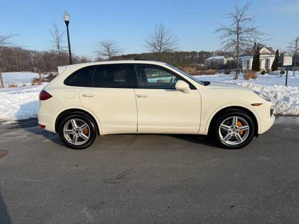 2012 Porsche 958 Cayenne - Image 9 of 21