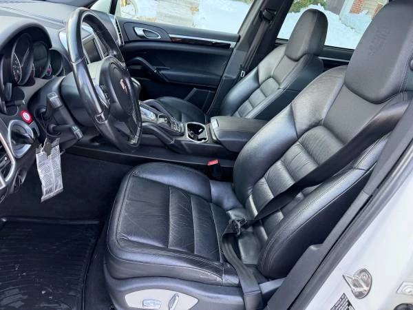 2012 Porsche 958 Cayenne - Image 12 of 21