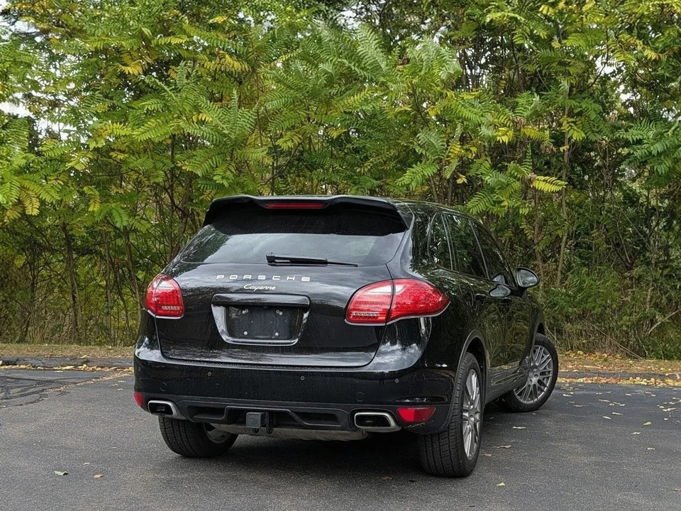 2012 Porsche 958 Cayenne - Image 3 of 3