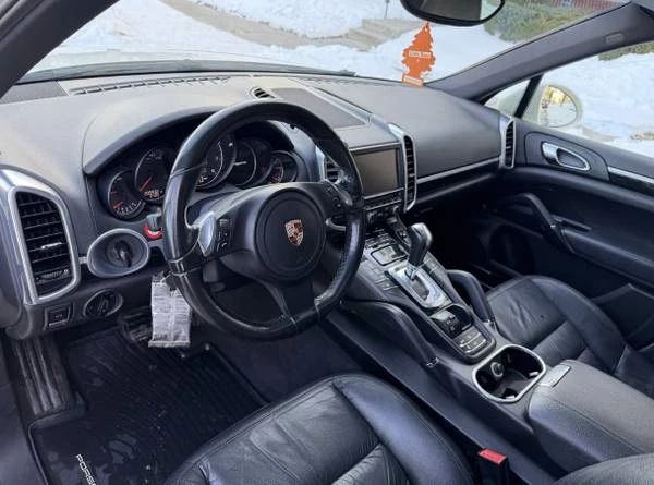 2012 Porsche 958 Cayenne - Image 9 of 15