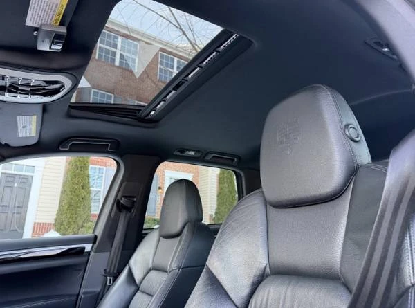 2012 Porsche 958 Cayenne - Image 12 of 15