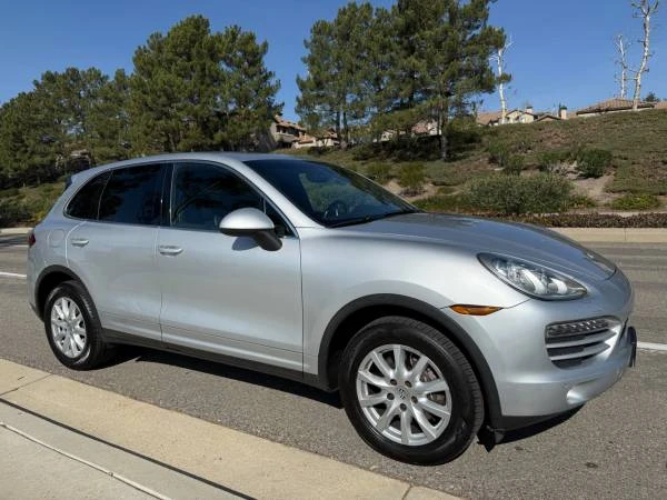 2012 Porsche 958 Cayenne - Image 6 of 19