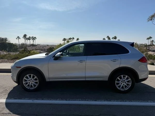 2012 Porsche 958 Cayenne - Image 4 of 19