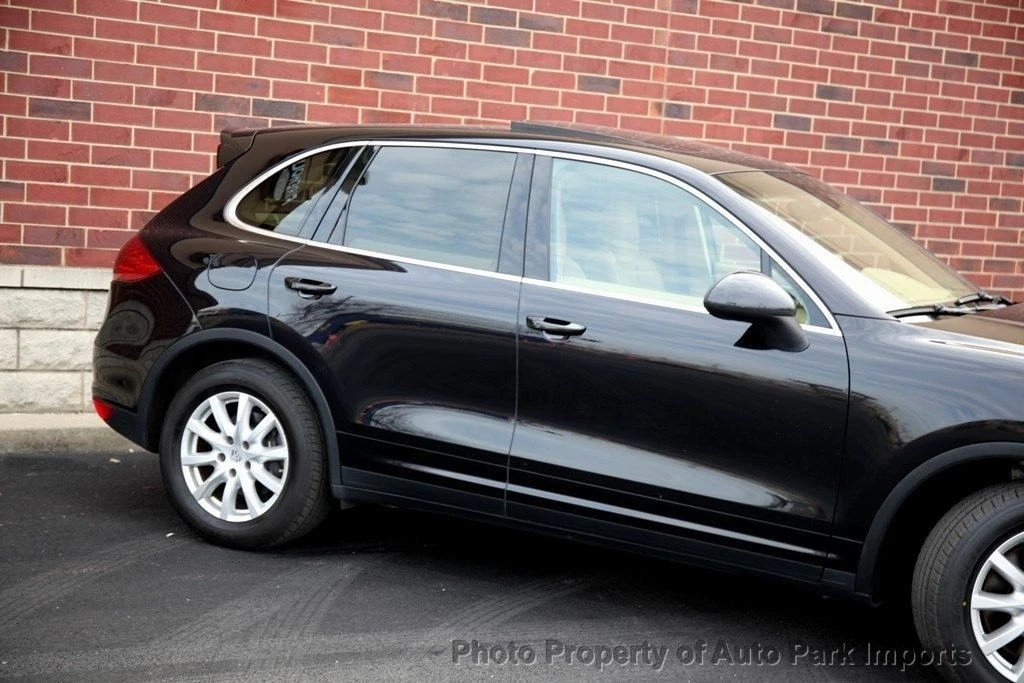 2012 Porsche 958 Cayenne - Image 10 of 12