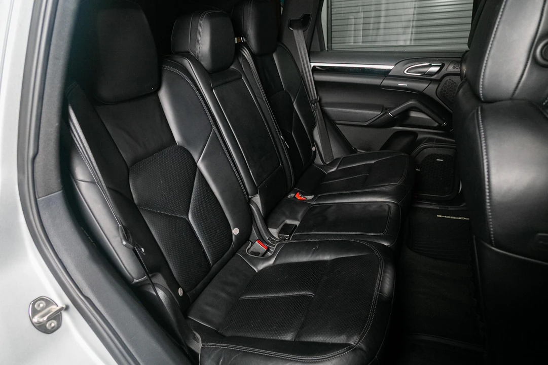 2012 Porsche 958 Cayenne - Image 23 of 31