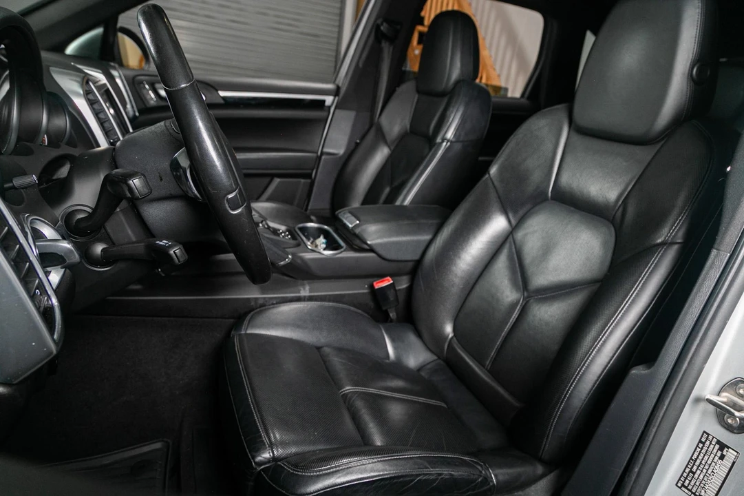 2012 Porsche 958 Cayenne - Image 6 of 31