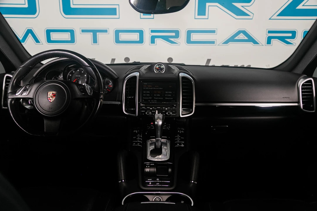 2012 Porsche 958 Cayenne - Image 8 of 21