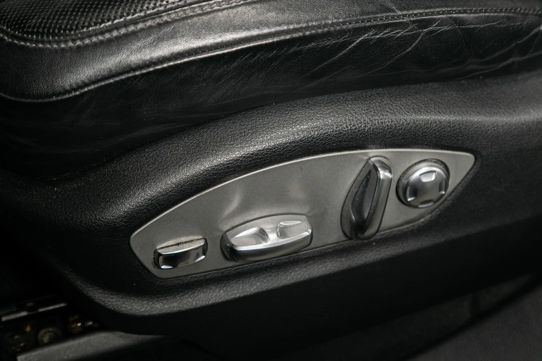 2012 Porsche 958 Cayenne - Image 20 of 21