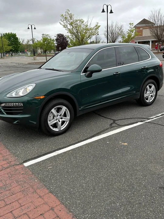 2012 Porsche 958 Cayenne - Image 2 of 3