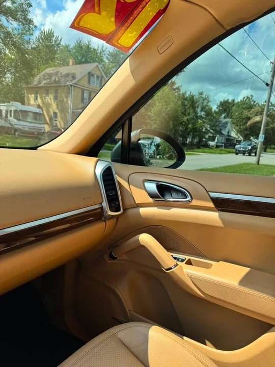2012 Porsche 958 Cayenne - Image 17 of 20