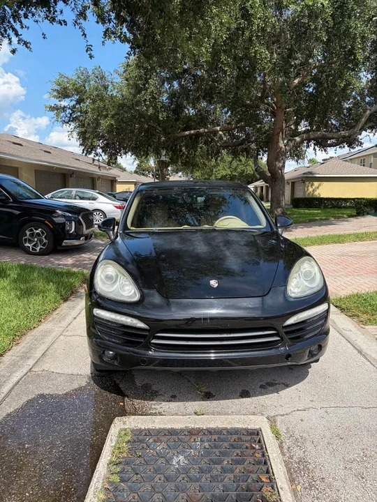 2012 Porsche 958 Cayenne - Image 8 of 10
