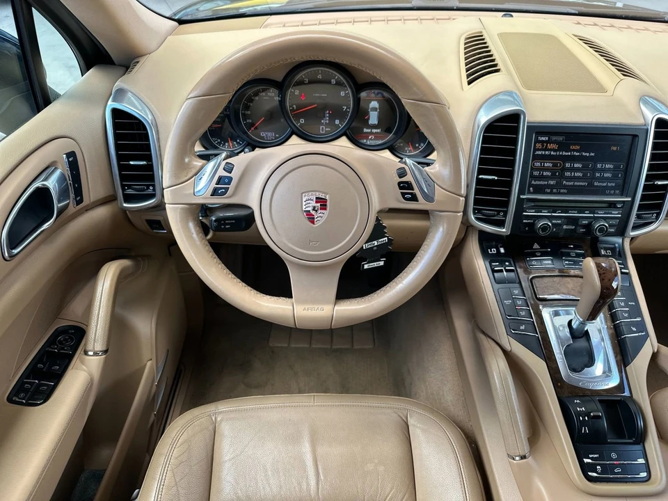 2012 Porsche 958 Cayenne - Image 15 of 21
