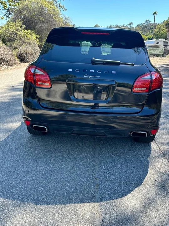 2012 Porsche 958 Cayenne - Image 4 of 15