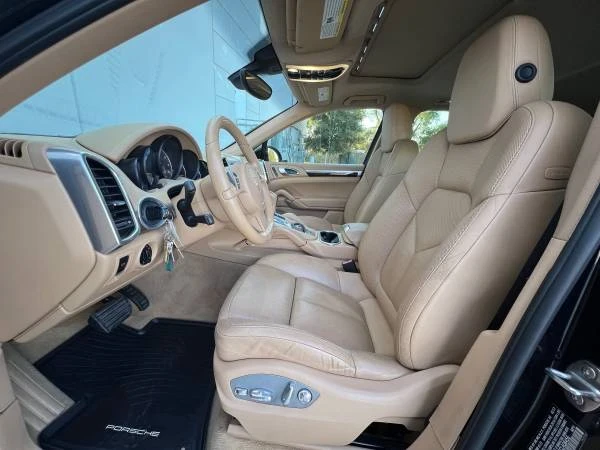 2012 Porsche 958 Cayenne - Image 13 of 19