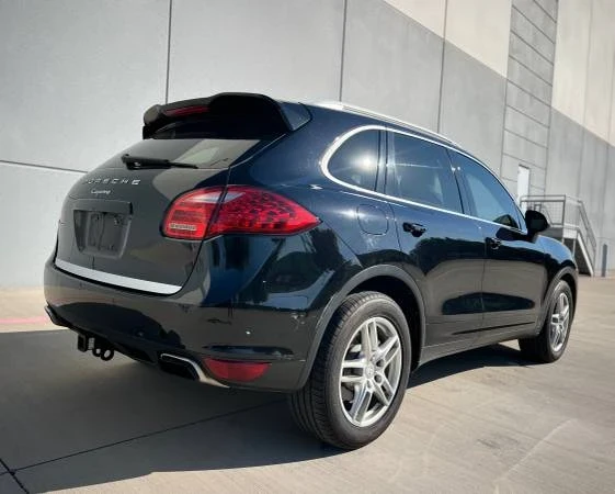 2012 Porsche 958 Cayenne - Image 8 of 19