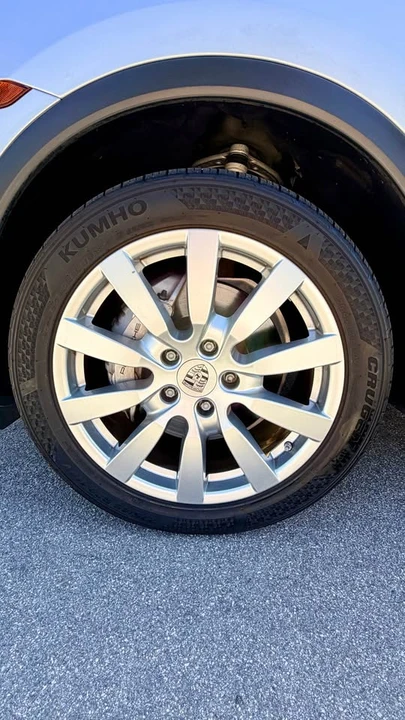 2012 Porsche 958 Cayenne S - Image 6 of 18