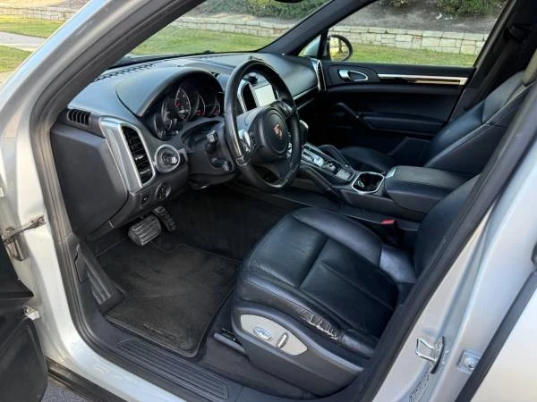 2012 Porsche 958 Cayenne - Image 13 of 19