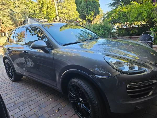 2012 Porsche 958 Cayenne - Image 7 of 18