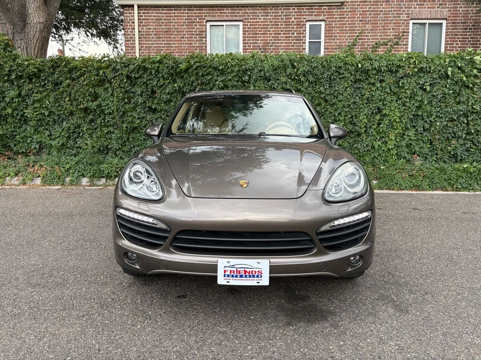 2012 Porsche 958 Cayenne - Image 3 of 16