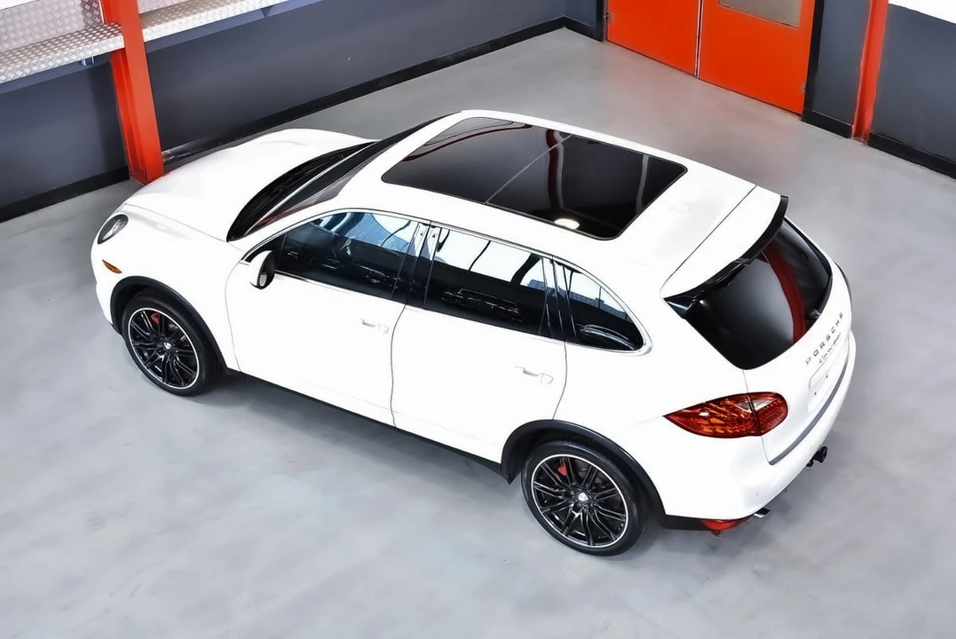 2012 Porsche 958 Cayenne Turbo - Image 24 of 31