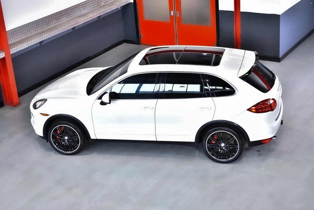 2012 Porsche 958 Cayenne Turbo - Image 25 of 31